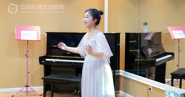 民族唱法和美声唱法的区别