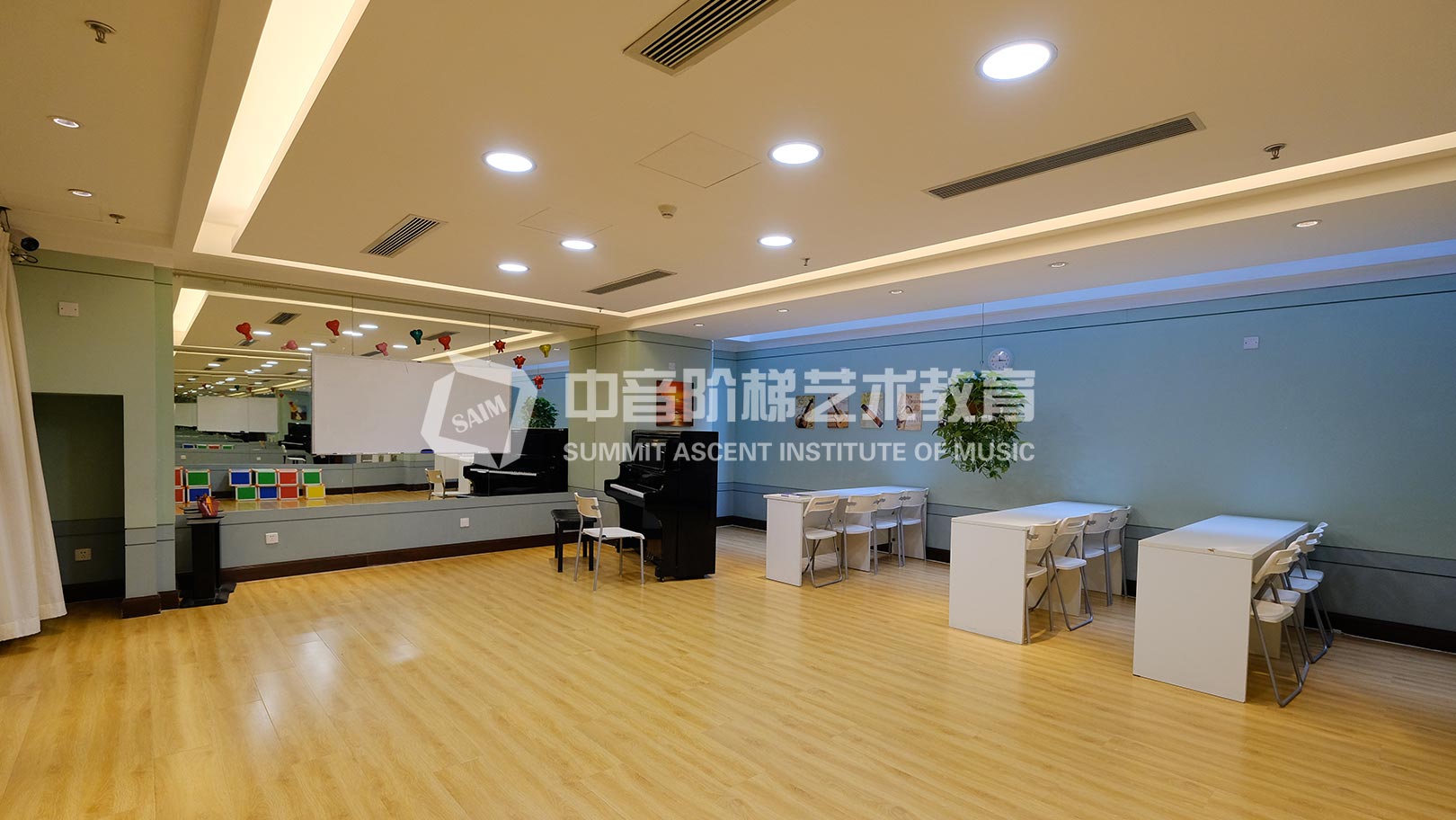 学二胡的年龄是什么时候?