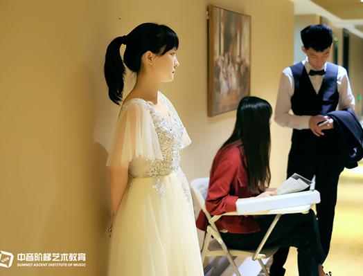 艺考音乐对女生的要求