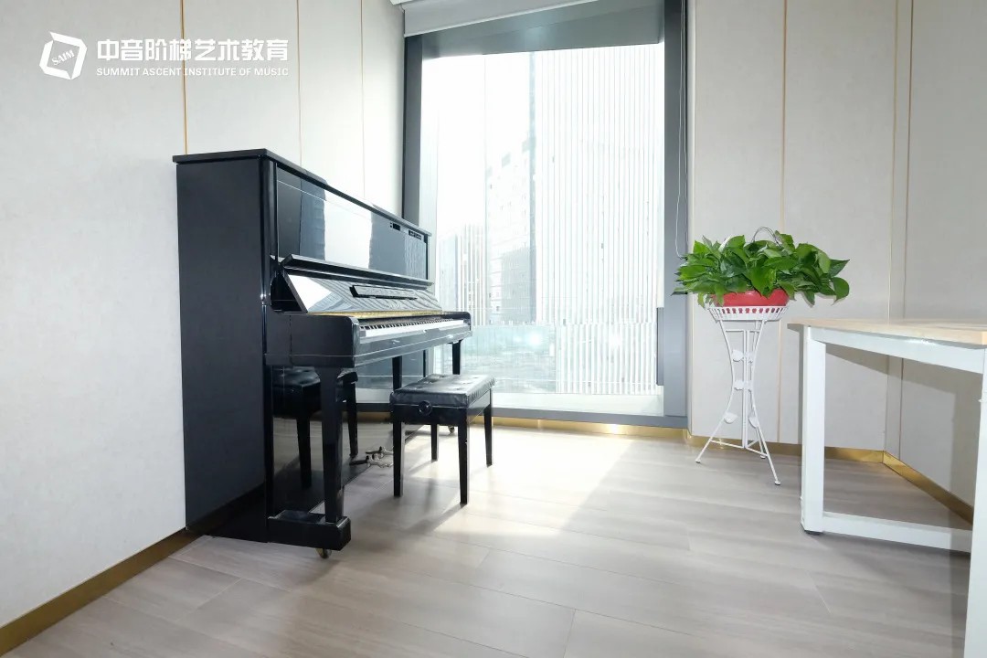 学钢琴怎样练好基本功？钢琴基本功的练习方法！