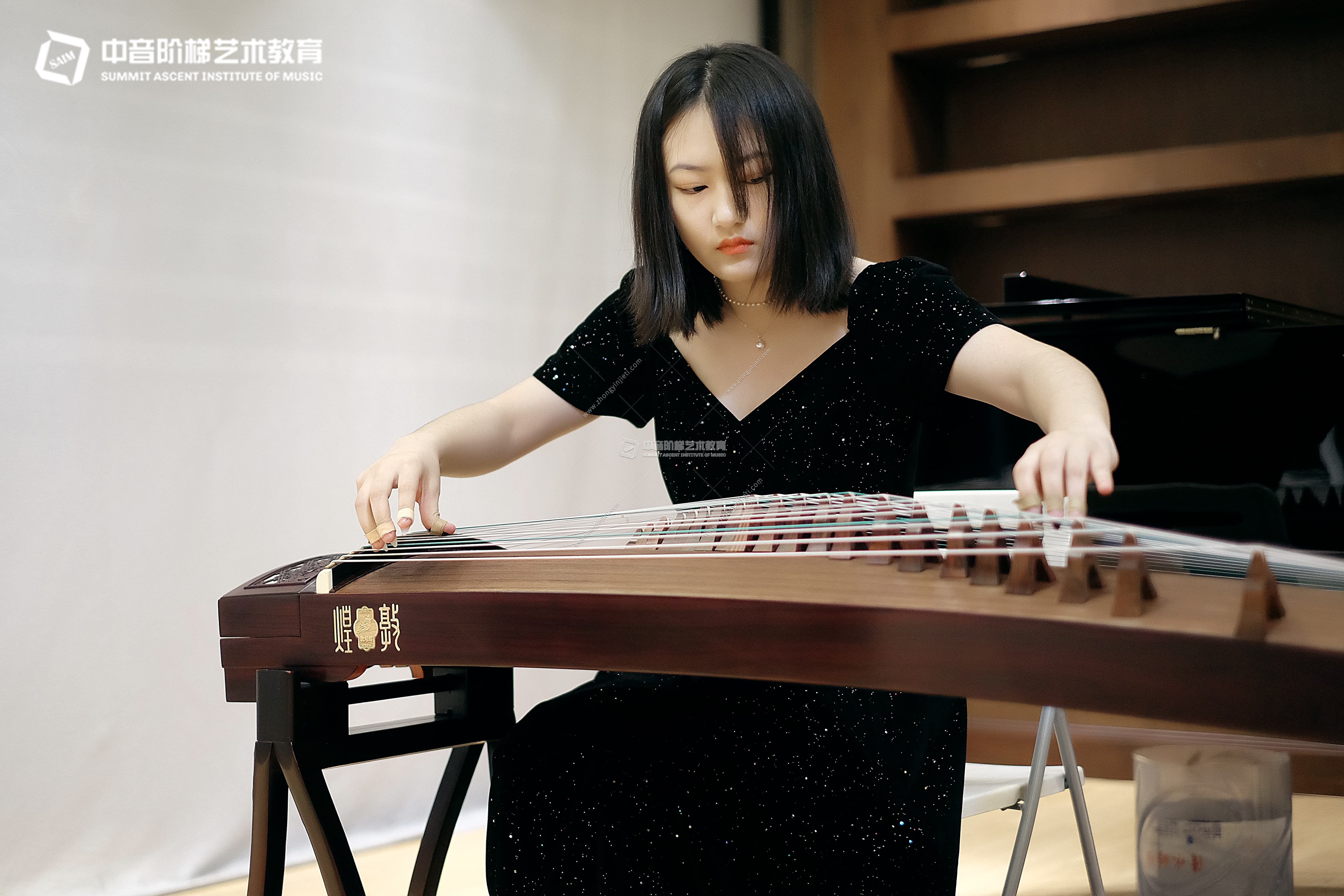 音乐高考辅导班哪家好？音乐艺考生练声注意事项有哪些？