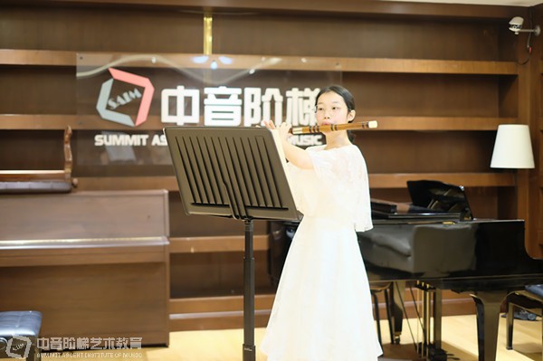 如何学吹笛子？吹笛子对身体有危害吗？