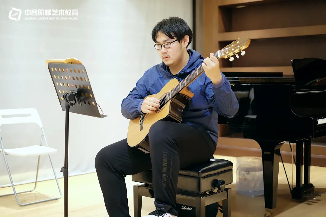 学吉他能参加艺考吗？什么年龄学吉他