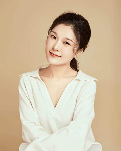 美声唱法教师王婷婷