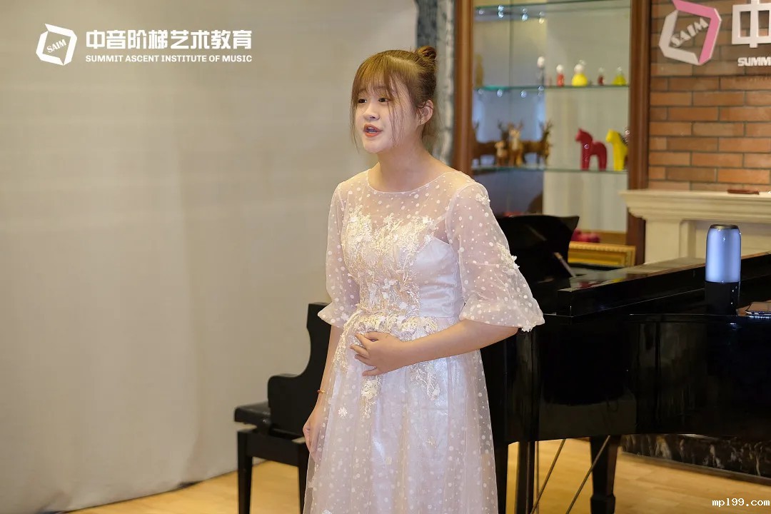 如何进行歌剧表演艺考训练呢？