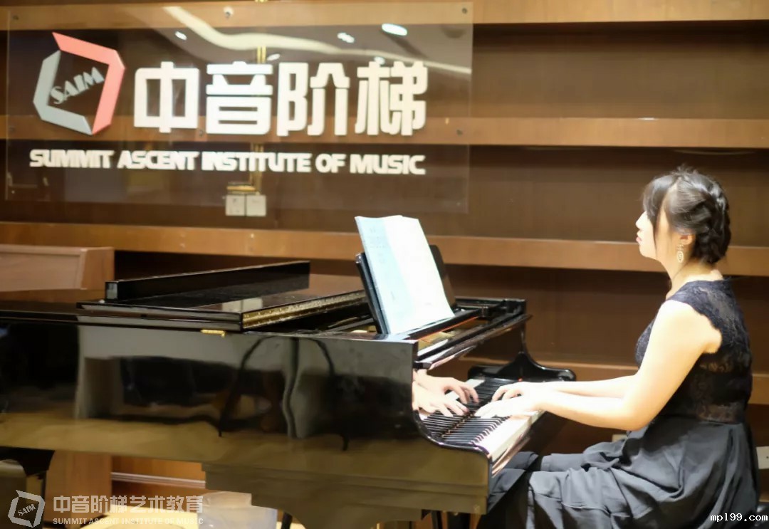 钢琴艺考培训班选哪个学校？优势有哪些？