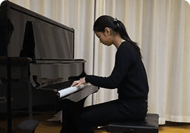 钢琴演奏-刘睿莹