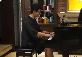 钢琴演奏-范新杰